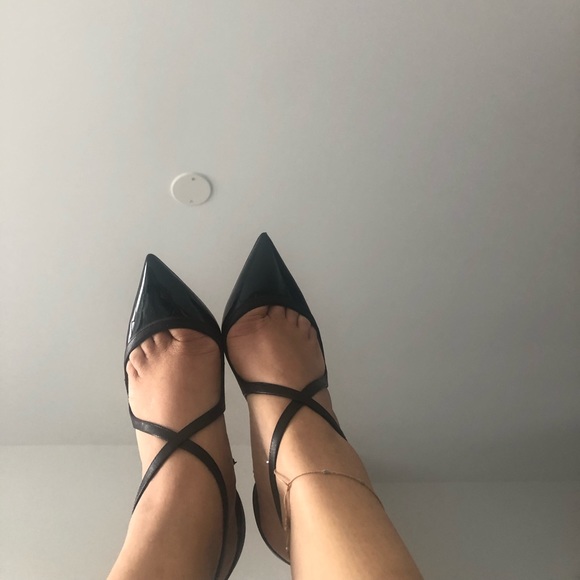 Louboutin heels only worn a few times. No longer available in Canada - Picture 3 of 5